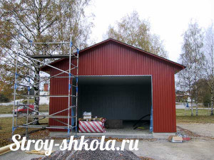 Гараж из металлопрофиля